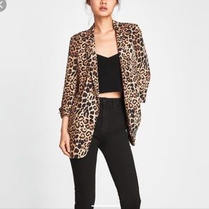 Leopard blazer Zara